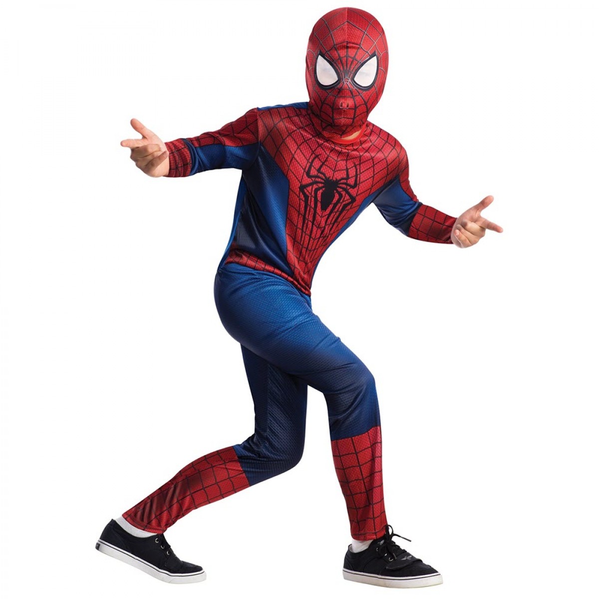 Мальчик в 12 лет в костюме человека паука